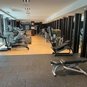 First Class 2br With Burj Khalifa & Downtown View شقة دبي